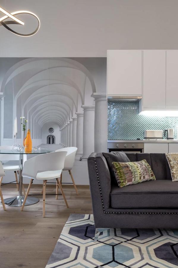Premium Apartment By Hi5-King Street'S Luxury Budapest Exteriör bild