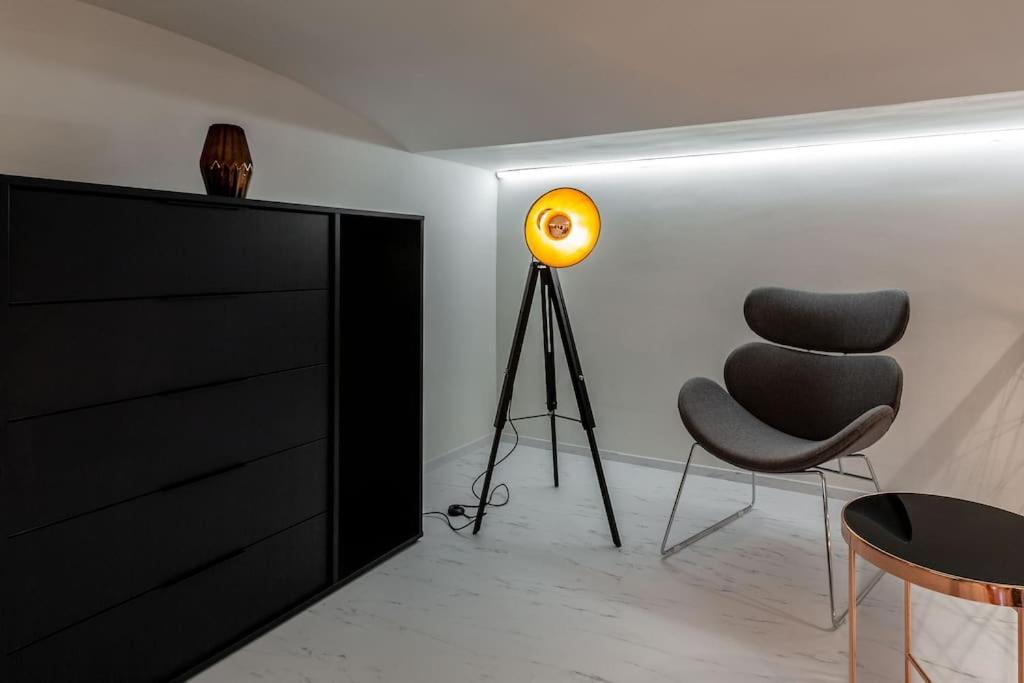Premium Apartment By Hi5-King Street'S Luxury Budapest Exteriör bild