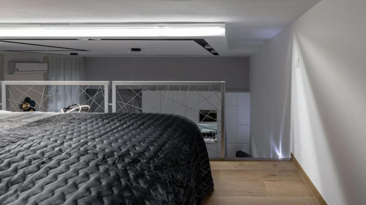 Premium Apartment By Hi5-King Street'S Luxury Budapest Exteriör bild