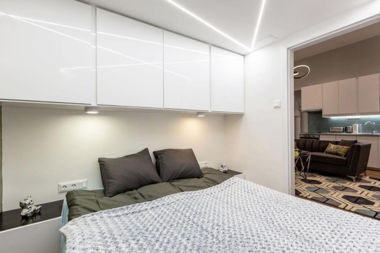 Premium Apartment By Hi5-King Street'S Luxury Budapest Exteriör bild